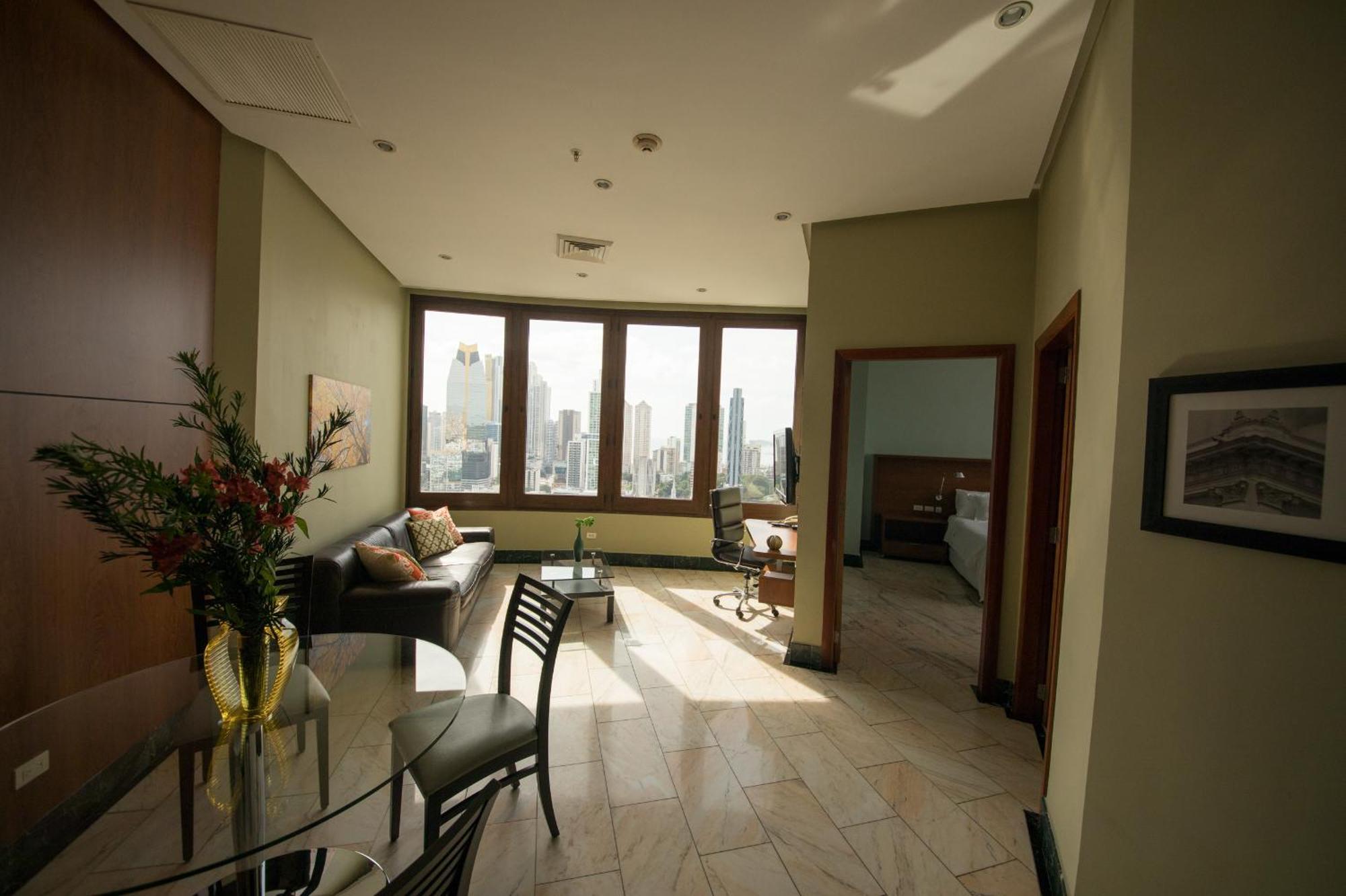 Torres De Alba Hotel & Suites ปานามาซิตี้ ภายนอก รูปภาพ