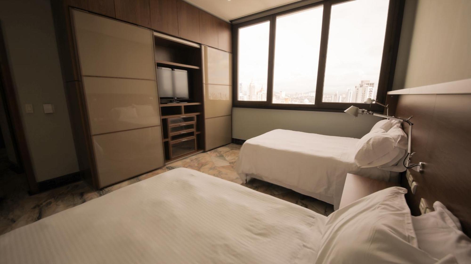 Torres De Alba Hotel & Suites ปานามาซิตี้ ภายนอก รูปภาพ