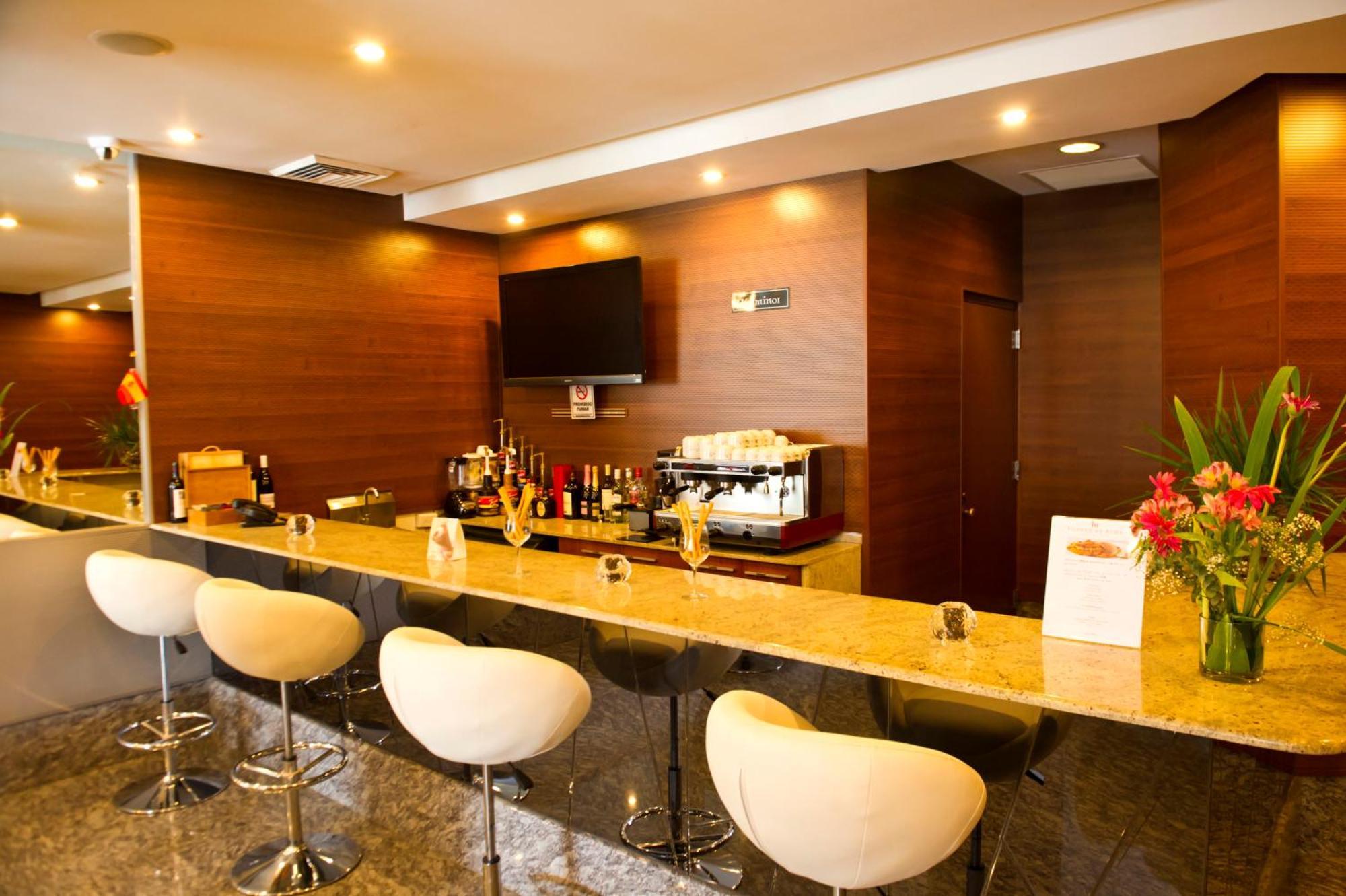 Torres De Alba Hotel & Suites ปานามาซิตี้ ภายนอก รูปภาพ